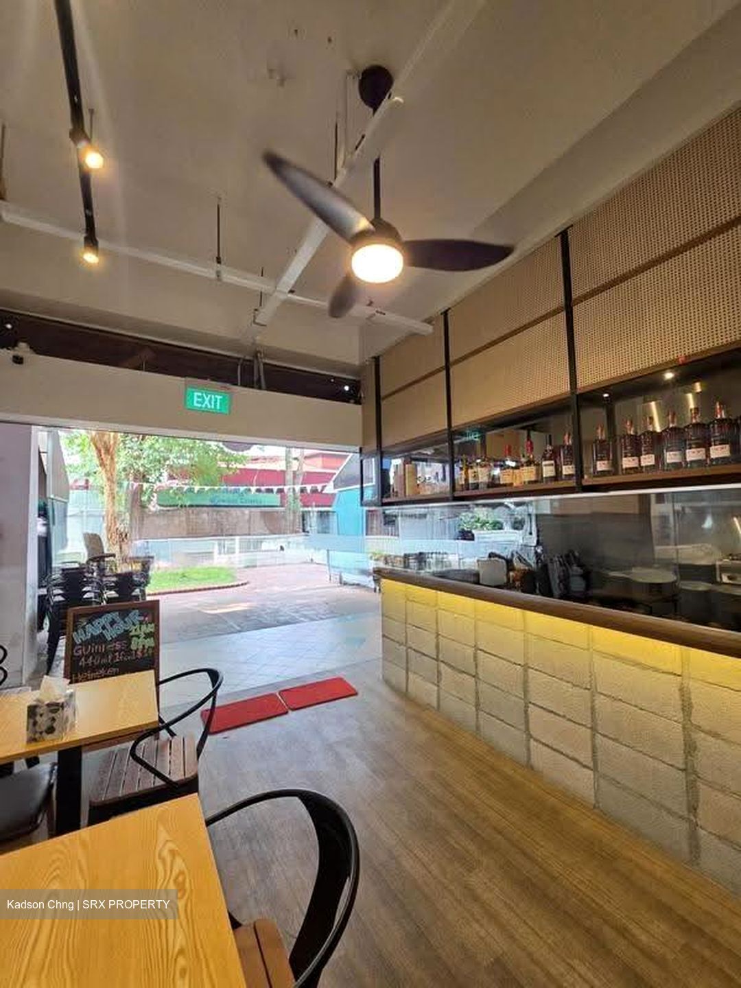 Changi Village (D17), Shop House #628249311